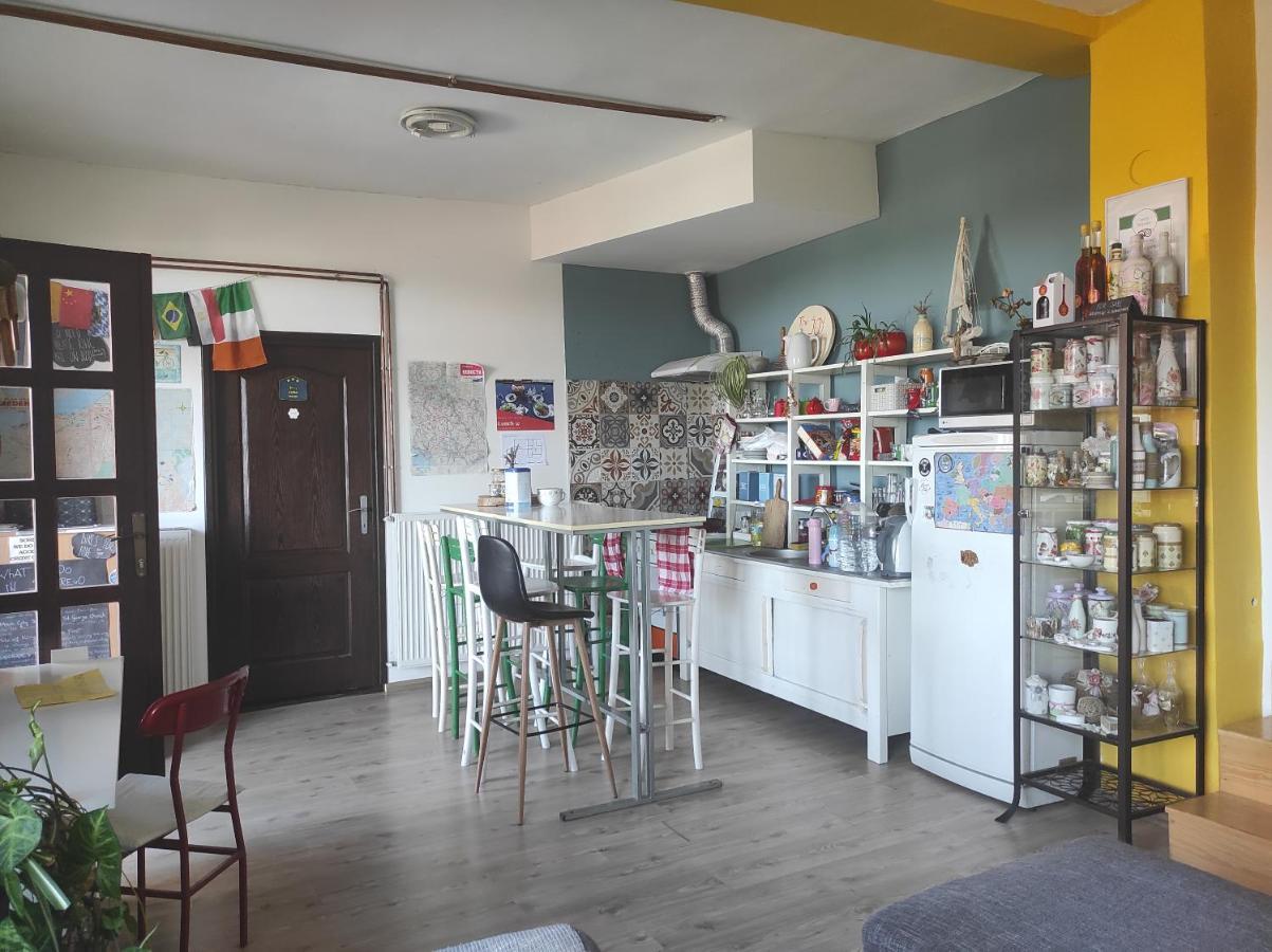 Hostelche Guest House سميديريفو المظهر الخارجي الصورة