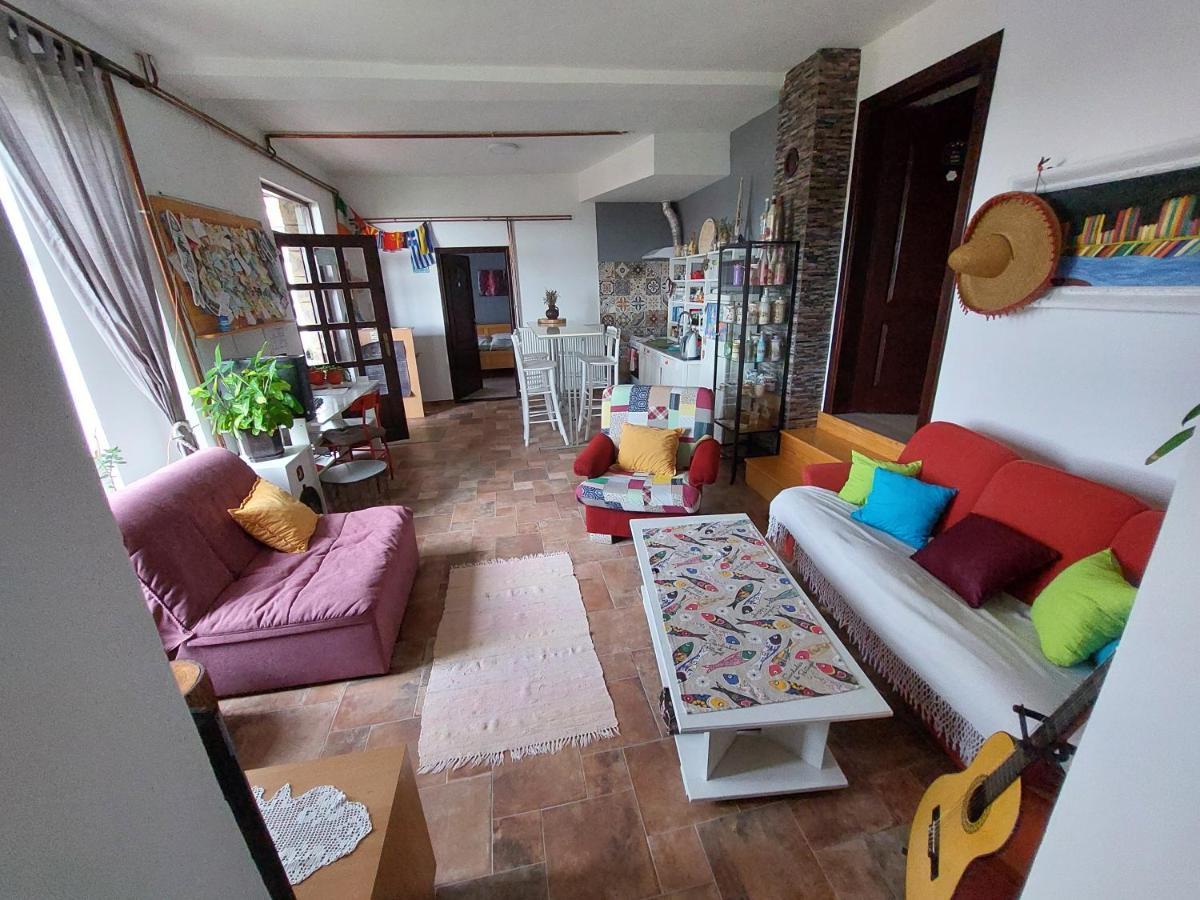Hostelche Guest House سميديريفو المظهر الخارجي الصورة