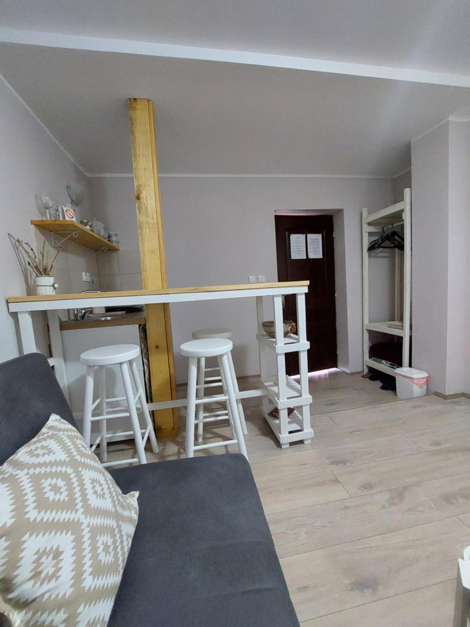 Hostelche Guest House سميديريفو الغرفة الصورة